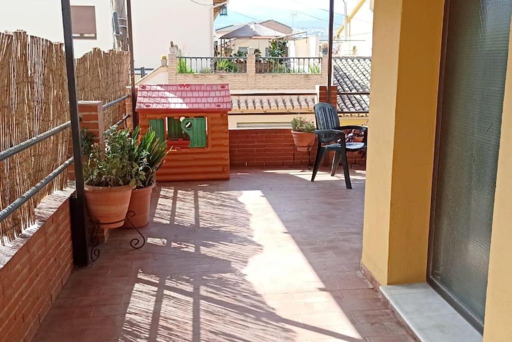 Huétor Vega Casa Con Piscina Y Barbacoa A 3 Kilometros De La Alhambraヴィラ エクステリア 写真