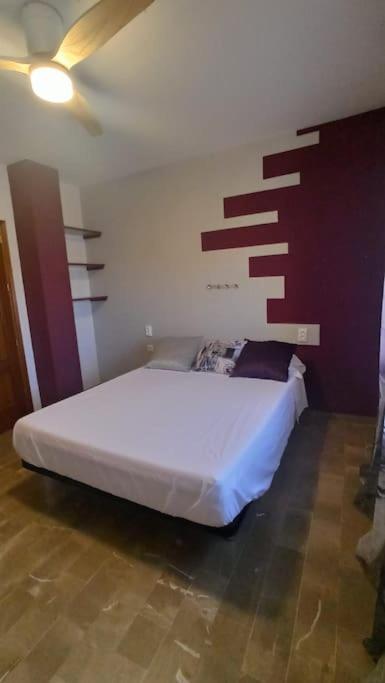 Huétor Vega Casa Con Piscina Y Barbacoa A 3 Kilometros De La Alhambraヴィラ エクステリア 写真
