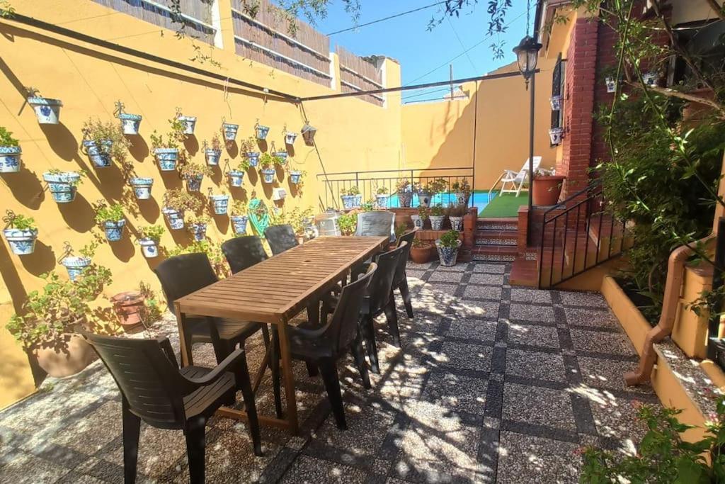 Huétor Vega Casa Con Piscina Y Barbacoa A 3 Kilometros De La Alhambraヴィラ エクステリア 写真