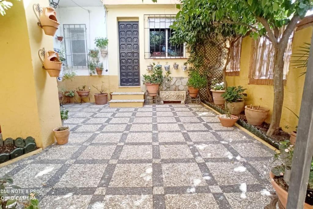 Huétor Vega Casa Con Piscina Y Barbacoa A 3 Kilometros De La Alhambraヴィラ エクステリア 写真